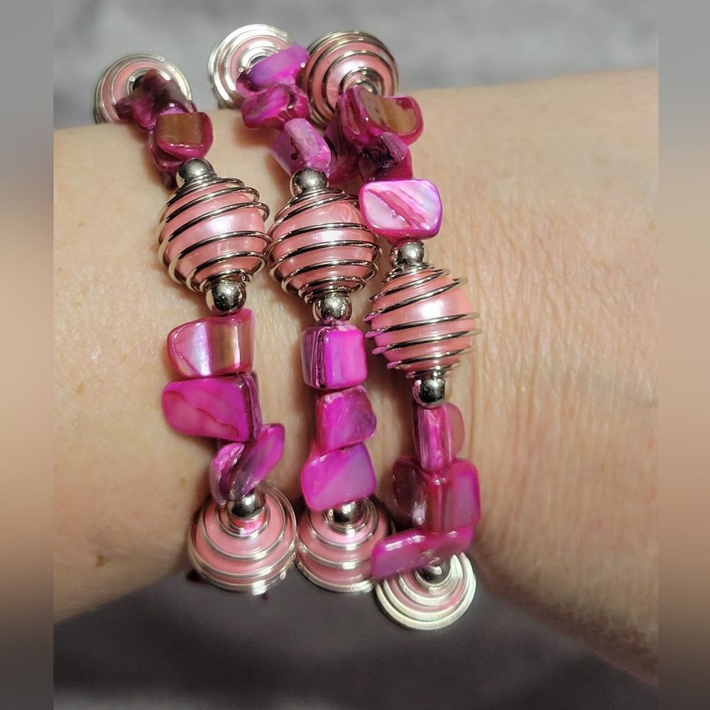 Set of 2 Wrap Bracelets - Picture 5 of 9